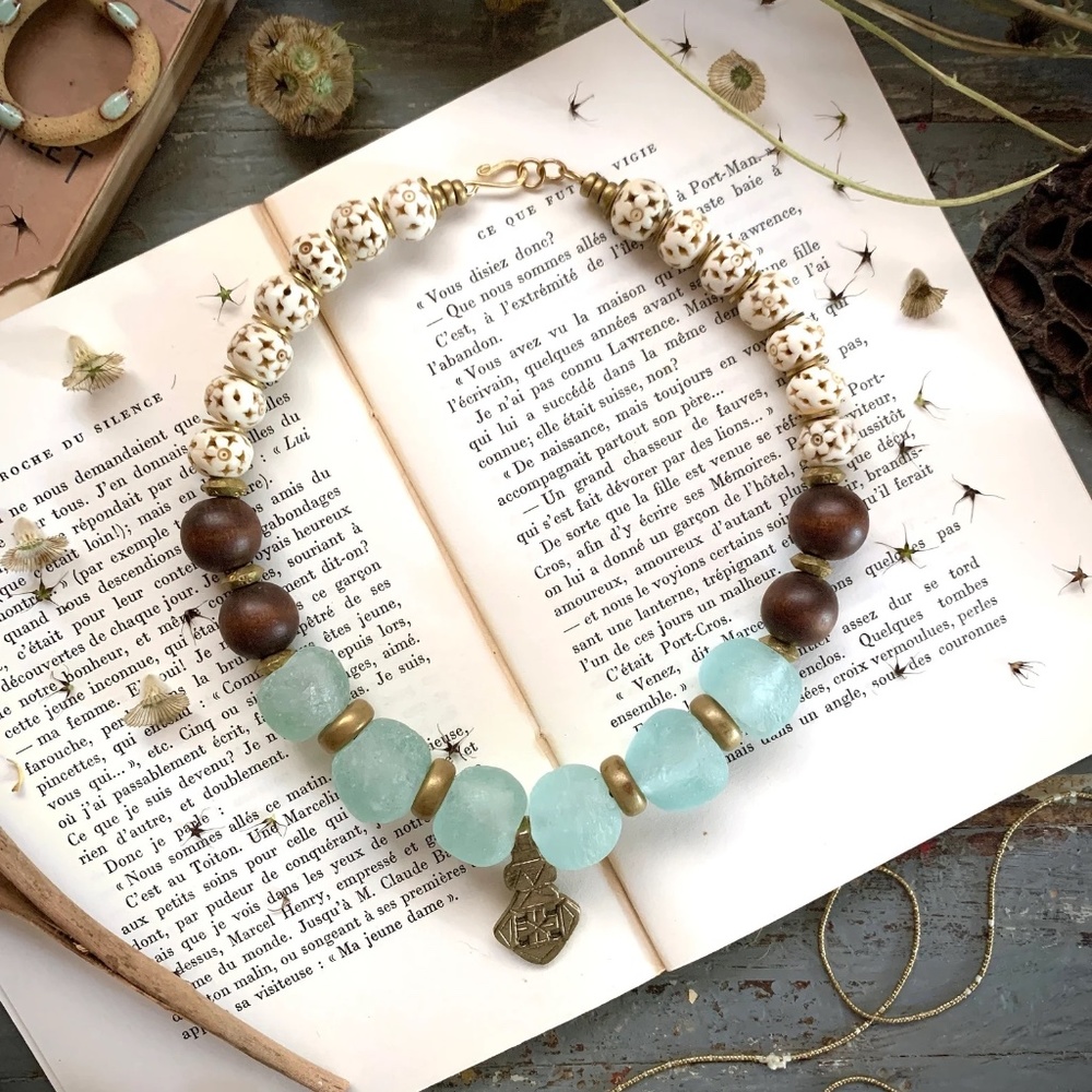 1900's ANTIQUE KROBO GHANA AFRICAN GLASS BEADED NECKLACE